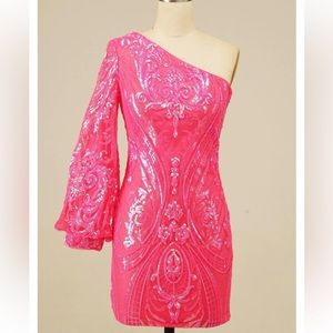 Mini dress one shoulder long sleeve